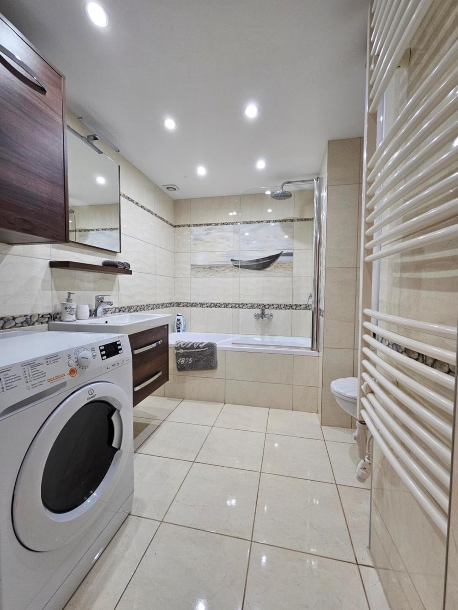 Walkway Apartment Deluxe บูดาเปสต์ ภายนอก รูปภาพ